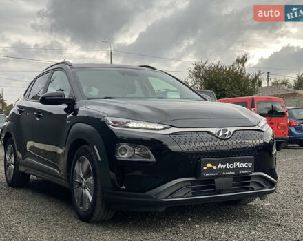 Черный Хендай Kona Electric, объемом двигателя 0 л и пробегом 123 тыс. км за 18900 $, фото 105 на Automoto.ua