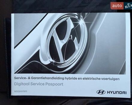 Черный Хендай Kona Electric, объемом двигателя 0 л и пробегом 125 тыс. км за 18599 $, фото 79 на Automoto.ua