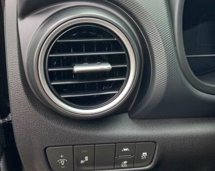 Чорний Хендай Kona Electric, об'ємом двигуна 0 л та пробігом 70 тис. км за 17700 $, фото 24 на Automoto.ua