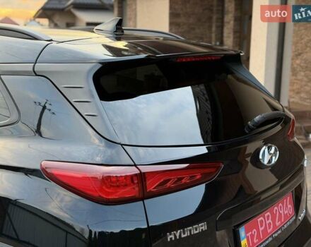 Черный Хендай Kona Electric, объемом двигателя 0 л и пробегом 125 тыс. км за 18599 $, фото 17 на Automoto.ua