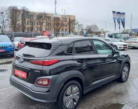 Чорний Хендай Kona Electric, об'ємом двигуна 0 л та пробігом 70 тис. км за 17700 $, фото 8 на Automoto.ua