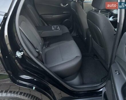 Чорний Хендай Kona Electric, об'ємом двигуна 0 л та пробігом 40 тис. км за 17900 $, фото 35 на Automoto.ua