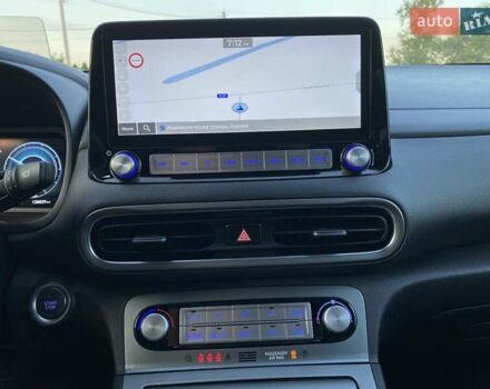 Чорний Хендай Kona Electric, об'ємом двигуна 0 л та пробігом 128 тис. км за 20000 $, фото 40 на Automoto.ua