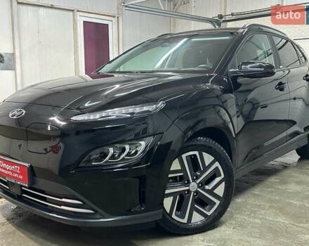Черный Хендай Kona Electric, объемом двигателя 0 л и пробегом 45 тыс. км за 23700 $, фото 18 на Automoto.ua