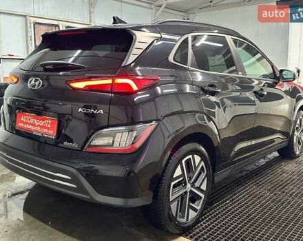 Черный Хендай Kona Electric, объемом двигателя 0 л и пробегом 80 тыс. км за 23100 $, фото 30 на Automoto.ua