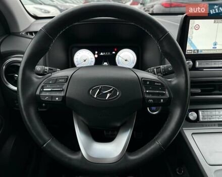 Черный Хендай Kona Electric, объемом двигателя 0 л и пробегом 45 тыс. км за 23700 $, фото 42 на Automoto.ua