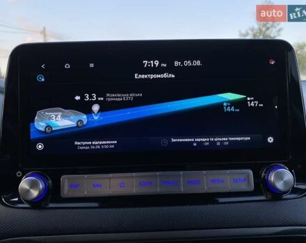 Чорний Хендай Kona Electric, об'ємом двигуна 0 л та пробігом 128 тис. км за 20000 $, фото 52 на Automoto.ua