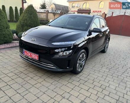 Чорний Хендай Kona Electric, об'ємом двигуна 0 л та пробігом 40 тис. км за 17900 $, фото 3 на Automoto.ua