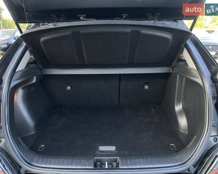 Чорний Хендай Kona Electric, об'ємом двигуна 0 л та пробігом 128 тис. км за 20000 $, фото 71 на Automoto.ua