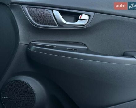 Черный Хендай Kona Electric, объемом двигателя 0 л и пробегом 80 тыс. км за 23100 $, фото 96 на Automoto.ua