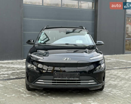 Черный Хендай Kona Electric, объемом двигателя 0 л и пробегом 96 тыс. км за 20300 $, фото 1 на Automoto.ua