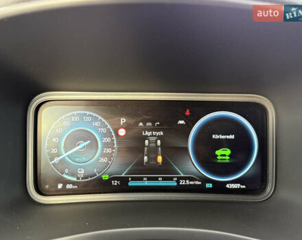 Черный Хендай Kona Electric, объемом двигателя 0 л и пробегом 43 тыс. км за 17300 $, фото 11 на Automoto.ua