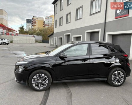 Черный Хендай Kona Electric, объемом двигателя 0 л и пробегом 30 тыс. км за 17200 $, фото 2 на Automoto.ua
