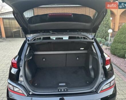 Чорний Хендай Kona Electric, об'ємом двигуна 0 л та пробігом 40 тис. км за 17900 $, фото 39 на Automoto.ua