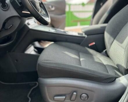 Черный Хендай Kona Electric, объемом двигателя 0 л и пробегом 55 тыс. км за 19900 $, фото 5 на Automoto.ua