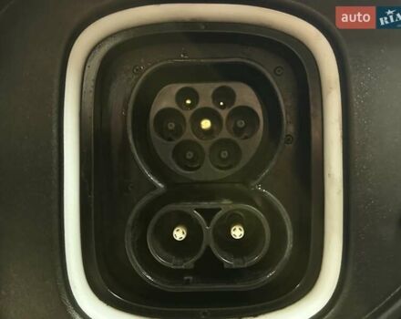 Черный Хендай Kona Electric, объемом двигателя 0 л и пробегом 80 тыс. км за 23100 $, фото 24 на Automoto.ua