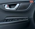 Черный Хендай Kona Electric, объемом двигателя 0 л и пробегом 80 тыс. км за 23100 $, фото 7 на Automoto.ua