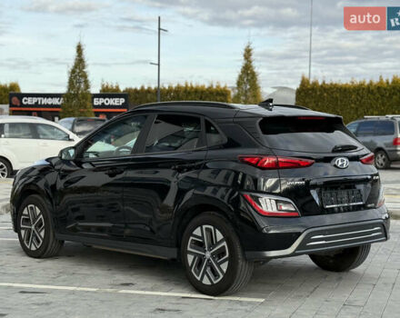 Черный Хендай Kona Electric, объемом двигателя 0 л и пробегом 43 тыс. км за 17300 $, фото 5 на Automoto.ua