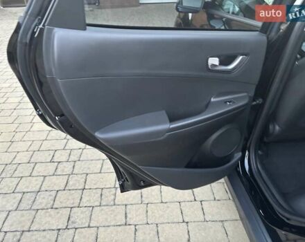 Чорний Хендай Kona Electric, об'ємом двигуна 0 л та пробігом 40 тис. км за 17900 $, фото 38 на Automoto.ua
