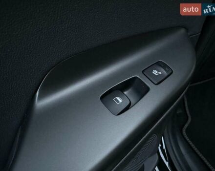 Черный Хендай Kona Electric, объемом двигателя 0 л и пробегом 80 тыс. км за 23100 $, фото 86 на Automoto.ua