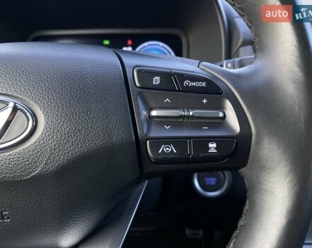 Чорний Хендай Kona Electric, об'ємом двигуна 0 л та пробігом 128 тис. км за 20000 $, фото 7 на Automoto.ua