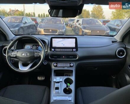 Чорний Хендай Kona Electric, об'ємом двигуна 0 л та пробігом 128 тис. км за 20000 $, фото 33 на Automoto.ua