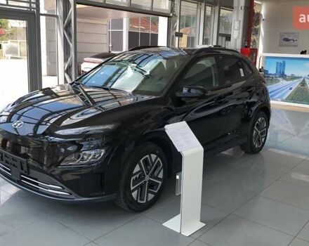 Черный Хендай Kona Electric, объемом двигателя 0 л и пробегом 1 тыс. км за 30215 $, фото 1 на Automoto.ua