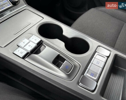 Черный Хендай Kona Electric, объемом двигателя 0 л и пробегом 30 тыс. км за 17200 $, фото 52 на Automoto.ua