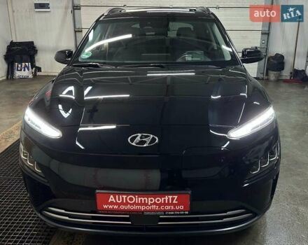 Черный Хендай Kona Electric, объемом двигателя 0 л и пробегом 80 тыс. км за 23100 $, фото 33 на Automoto.ua