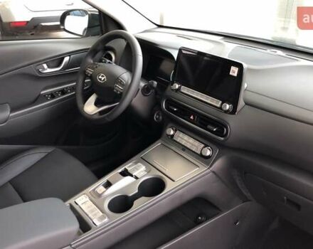 Черный Хендай Kona Electric, объемом двигателя 0 л и пробегом 1 тыс. км за 30215 $, фото 7 на Automoto.ua