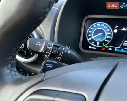 Чорний Хендай Kona Electric, об'ємом двигуна 0 л та пробігом 128 тис. км за 20000 $, фото 35 на Automoto.ua