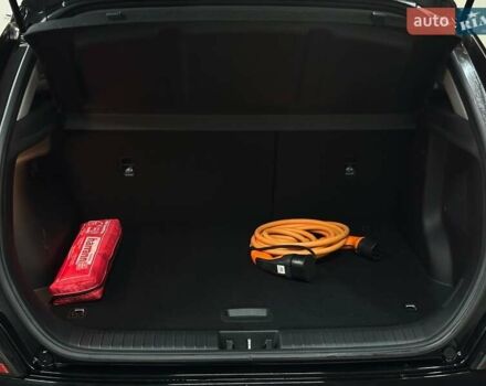 Черный Хендай Kona Electric, объемом двигателя 0 л и пробегом 45 тыс. км за 23700 $, фото 79 на Automoto.ua