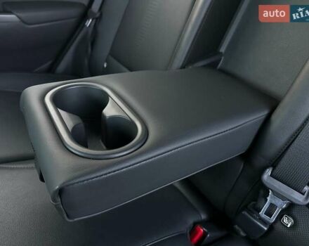 Черный Хендай Kona Electric, объемом двигателя 0 л и пробегом 80 тыс. км за 23100 $, фото 84 на Automoto.ua