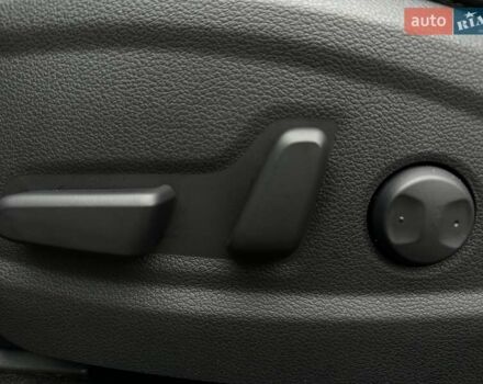 Черный Хендай Kona Electric, объемом двигателя 0 л и пробегом 45 тыс. км за 23700 $, фото 2 на Automoto.ua