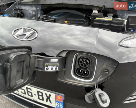 Черный Хендай Kona Electric, объемом двигателя 0 л и пробегом 30 тыс. км за 17200 $, фото 66 на Automoto.ua