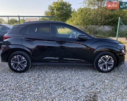 Чорний Хендай Kona Electric, об'ємом двигуна 0 л та пробігом 128 тис. км за 20000 $, фото 17 на Automoto.ua