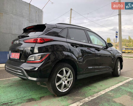 Черный Хендай Kona Electric, объемом двигателя 0 л и пробегом 30 тыс. км за 16000 $, фото 4 на Automoto.ua