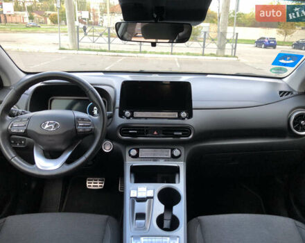 Черный Хендай Kona Electric, объемом двигателя 0 л и пробегом 30 тыс. км за 16000 $, фото 23 на Automoto.ua