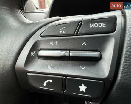 Черный Хендай Kona Electric, объемом двигателя 0 л и пробегом 73 тыс. км за 22699 $, фото 40 на Automoto.ua