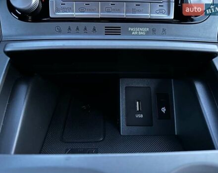 Черный Хендай Kona Electric, объемом двигателя 0 л и пробегом 86 тыс. км за 21500 $, фото 16 на Automoto.ua