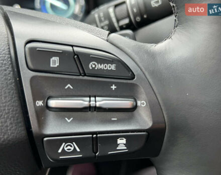 Черный Хендай Kona Electric, объемом двигателя 0 л и пробегом 73 тыс. км за 22699 $, фото 41 на Automoto.ua