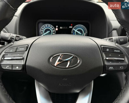 Черный Хендай Kona Electric, объемом двигателя 0 л и пробегом 83 тыс. км за 20900 $, фото 41 на Automoto.ua