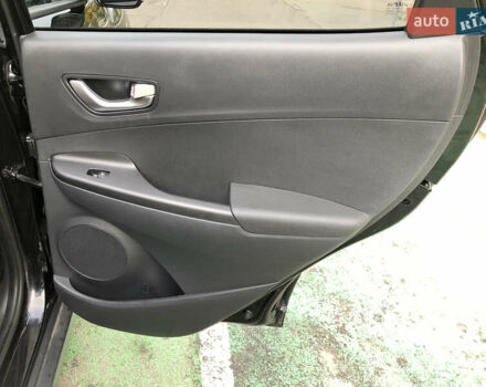 Черный Хендай Kona Electric, объемом двигателя 0 л и пробегом 30 тыс. км за 16000 $, фото 17 на Automoto.ua