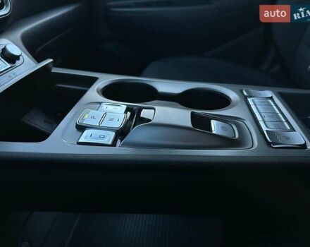 Черный Хендай Kona Electric, объемом двигателя 0 л и пробегом 86 тыс. км за 21500 $, фото 12 на Automoto.ua