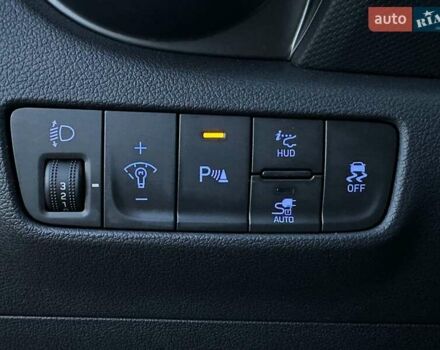 Черный Хендай Kona Electric, объемом двигателя 0 л и пробегом 86 тыс. км за 21500 $, фото 9 на Automoto.ua