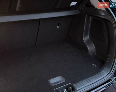 Черный Хендай Kona Electric, объемом двигателя 0 л и пробегом 73 тыс. км за 22699 $, фото 86 на Automoto.ua