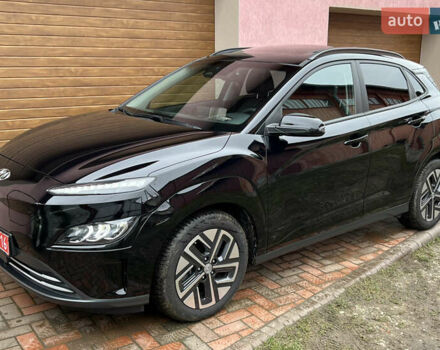 Черный Хендай Kona Electric, объемом двигателя 0 л и пробегом 73 тыс. км за 22699 $, фото 24 на Automoto.ua