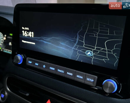 Черный Хендай Kona Electric, объемом двигателя 0 л и пробегом 73 тыс. км за 22699 $, фото 50 на Automoto.ua