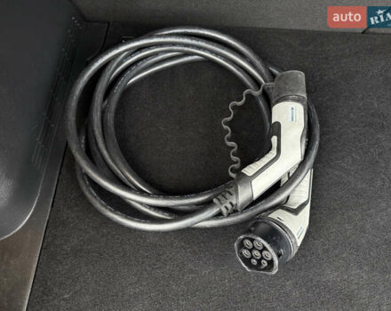 Черный Хендай Kona Electric, объемом двигателя 0 л и пробегом 83 тыс. км за 20700 $, фото 82 на Automoto.ua