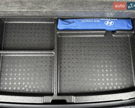 Черный Хендай Kona Electric, объемом двигателя 0 л и пробегом 83 тыс. км за 20900 $, фото 83 на Automoto.ua